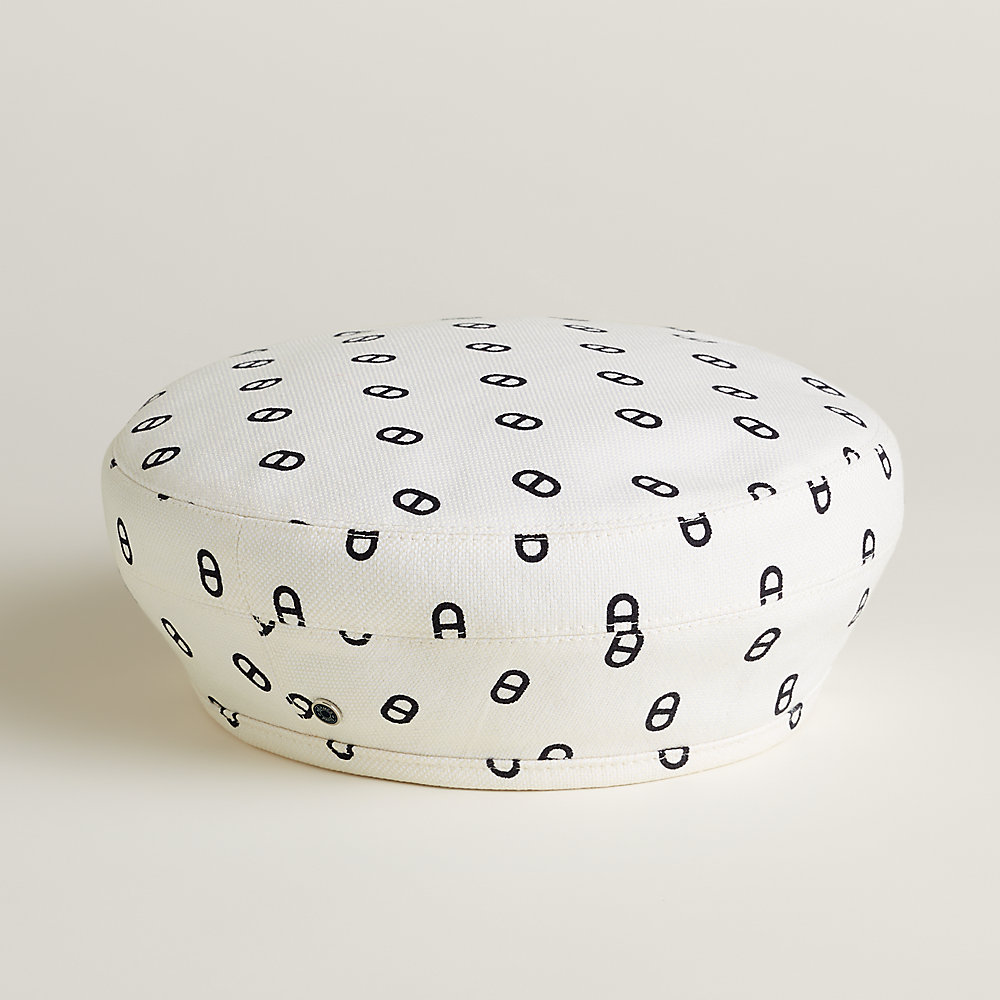 SaintHonore beret Hermès Australia